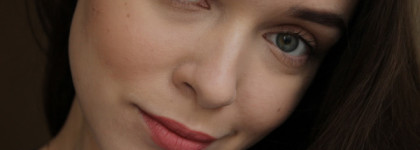 Салют, товарищи! На губах Rimmel Salut 200