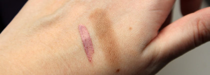 Парочка от Limoni: скульптор и блеск для губ