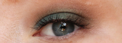 Тени-карандаши Golden Rose Eyeshadow Crayon: оттенки 10 и Glitter 55 - отличник и двоечник