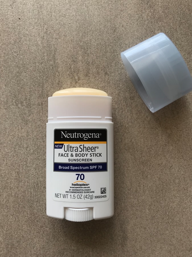 Neutrogena ультратонкий карандаш для лица и кожи
