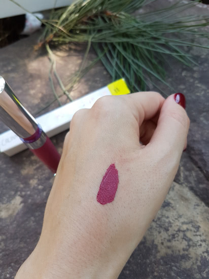 Жидкая помада с сатиновым финишем ColourPop Ultra Satin Lip: