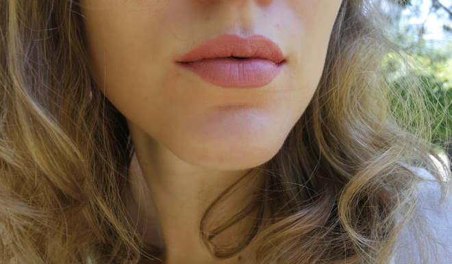 Жидкая помада с сатиновым финишем ColourPop Ultra Satin Lip: