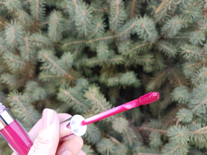 Жидкая помада с сатиновым финишем ColourPop Ultra Satin Lip: