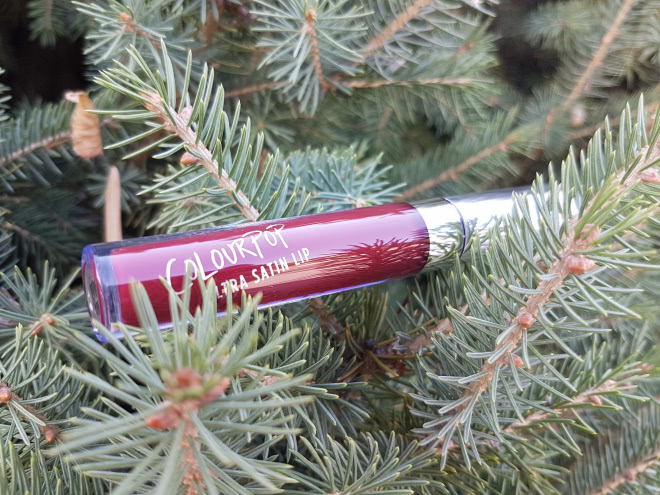 Жидкая помада с сатиновым финишем ColourPop Ultra Satin Lip: