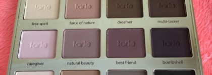 Палетка матовых теней Tarte Tartelette Amazonian clay matte palette