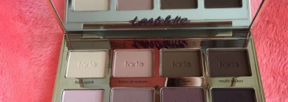 Палетка матовых теней Tarte Tartelette Amazonian clay matte palette