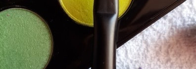 Взрыв цвета c Urban Decay Electric Pressed Pigment Palette