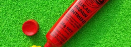 Lucas Papaw, Carmex, Nuxe  - бальзамы на все случаи жизни?