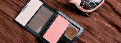 Знакомство с Revlon: обзор 4 средств декоративной косметики