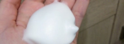 Разве только для побаловаться. Бальзам-ополаскиватель Pantene Pro-V Воздушная пенка Aqua Light для тонких, склонных к жирности волос