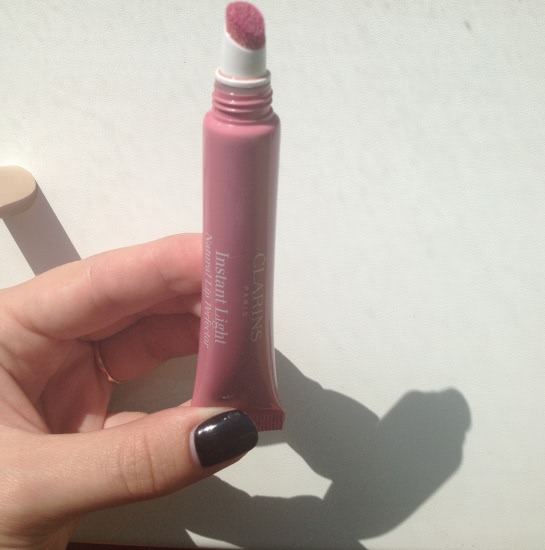 Мой нежный Clarins Eclat Minute Instant Light Natural Lip Perfector 07