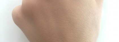 Кисть для тональной основы Real Techniques Expert Face Brush