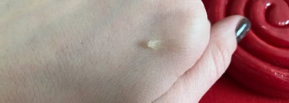 Они смогли: Carmex Moisturising Lip Balm Mint и Oriflame The One мультиактивный бальзам для губ