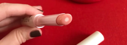 Они смогли: Carmex Moisturising Lip Balm Mint и Oriflame The One мультиактивный бальзам для губ