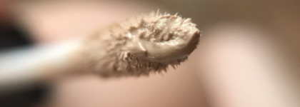 Catrice база под тени Prime And Fine Eyeshadow Base 010