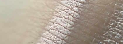 Спасение для глаз: Catrice хайлайтер в карандаше 2 в 1 Brow Lifter & Highlighter