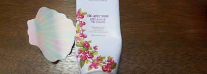 The face shop Berry mix Melange de vaies hand cream - мой букет из ягод