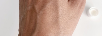 Четыре всадника солнцезащиты: Biore UV Perfect Milk, Skin Helpers, Kleona, Payot CC Cream