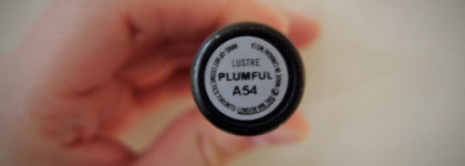 Mac Lipstick в оттенке Plumful