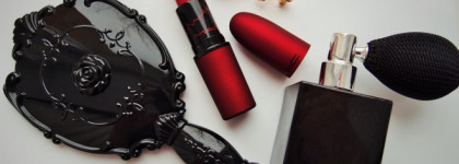 MAC Lipstick Viva Glam Rihanna... Когда симпатия перерождается в страсть, тогда женщина становится наваждением