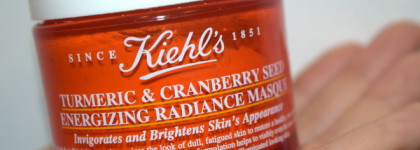 Если Ваше утро начинается не только с кофе, тогда Kiehl's Turmeric&Cranberry Seed Energizing Radiance Masque создана специально для Вас