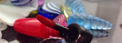 Двое из ларца, одинаковые ли с лица?