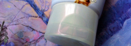 Нежное питание и увлажнение - крем для рук с экстрактом хлопка The Face Shop Flower Touch Hand-lotion Snow Cotton