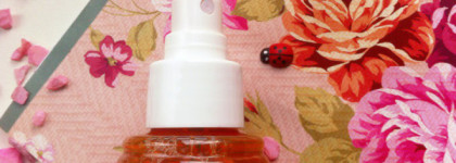 Смягчение волос несмываемым спреем-кондиционером от Zeitun