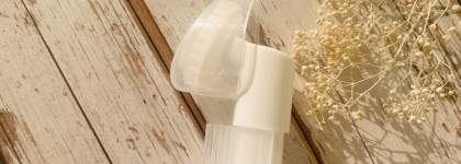 Пенка для умывания с ярким ароматом цветущей розы - Element rose extract + hyaluronic acid