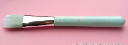 Кисти essence из основного и расширенного ассортимента часть 1