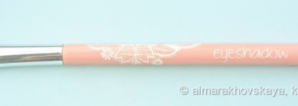 Кисти essence  - часть 2. Кисти для макияжа глаз