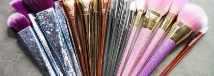 Моя коллекция коллекционных кистей от Real Techniques