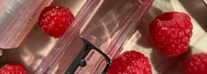 Цветочно-фруктовая новинка 2025 года Dior Addict Rosy Glow EdP