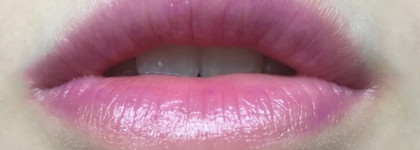 Оттеночные бальзамы Mary Kay и Baby Lips Electro: а так ли они отличаются?