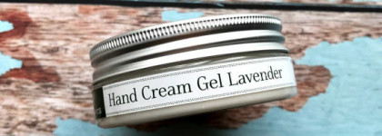 Лучшая находка для обладательниц сухой и обезвоженной кожи крем-гель для рук от Alpstories