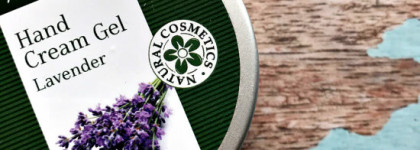 Лучшая находка для обладательниц сухой и обезвоженной кожи крем-гель для рук от Alpstories