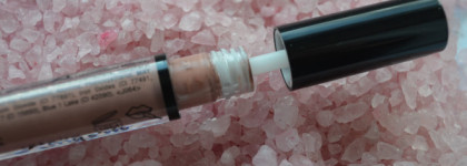 Push-Up для губ с NYX Lingerie Liquid Lipsticks