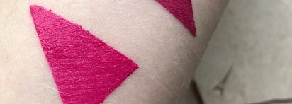 Прямой рейс из Праги в Париж с NYX Soft Matte Lip Cream