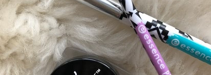 Обзор двух средств для бровей от NYX 3 в 1 Brow Pencil и Tinted Brow Pomade