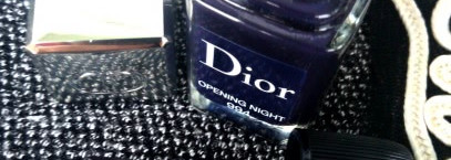 Темная  ночь  с  лаком Dior  #994  Opening  Night