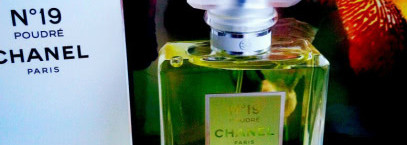 Весна с Chanel №19 Poudre