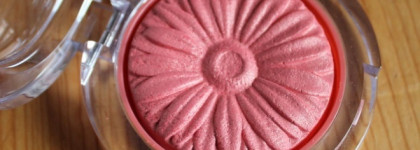 Компактные румяна Clinique Cheek Pop Peach Pop