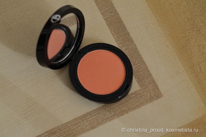 Румяна Giorgio Armani Cheek Fabric Sheer Blush 305 Dolci