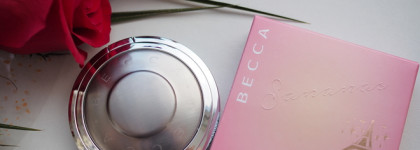 Самый красивый хайлайтер Becca x Sananas Shimmering Skin Perfector Pressed Highlighter - Parisian Lights