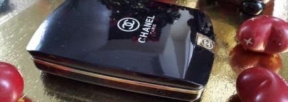 Самые старые палетки - раритетные реплики Chanel и Dior. Что было 15 лет назад и что сейчас?