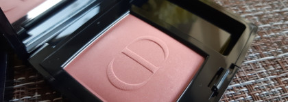 Не просто румяна Dior Rouge Blush 361 Rose Baiser (Поцелуй)