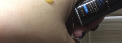 Звездный гель для кожи вокруг глаз SkinCeuticals