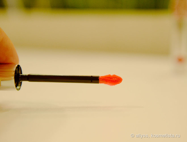Мега нестойкий YSL Volupte Liquid Colour Balm