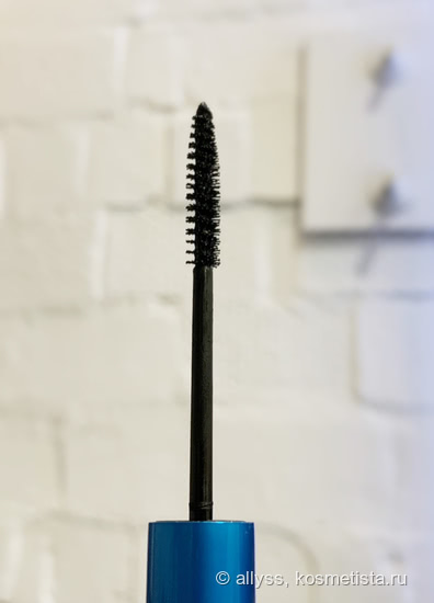 Термостойкая MAC Extended play lash gigablack