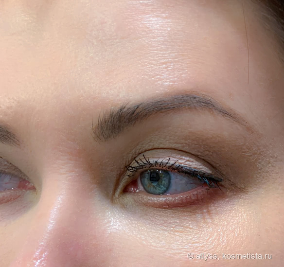 Термостойкая MAC Extended play lash gigablack